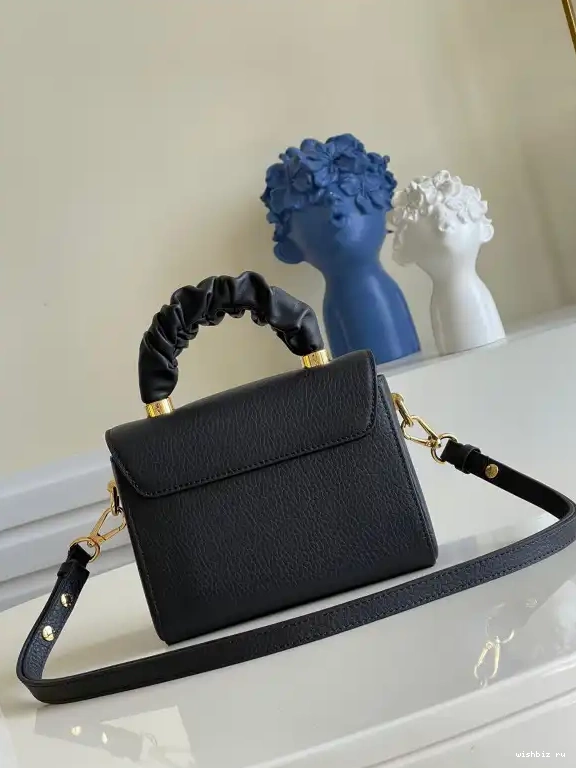 WIS TWIST LOUIS VUITTON MM 0426